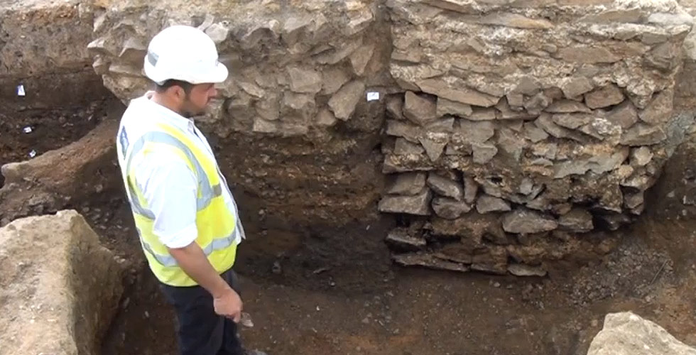 Adam Slater of Wardell Armstrong Archaeology at Blackfriars
