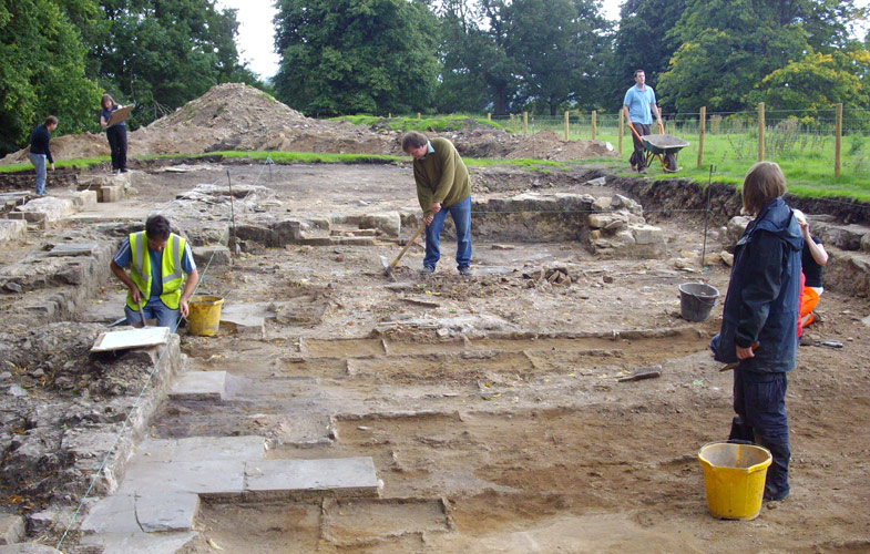 Avoiding the pitfalls of procuring archaeological contractors